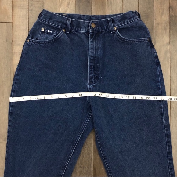 Vintage Lee Dark Wash Tapered Leg Jeans!!! - Picture 6 of 8